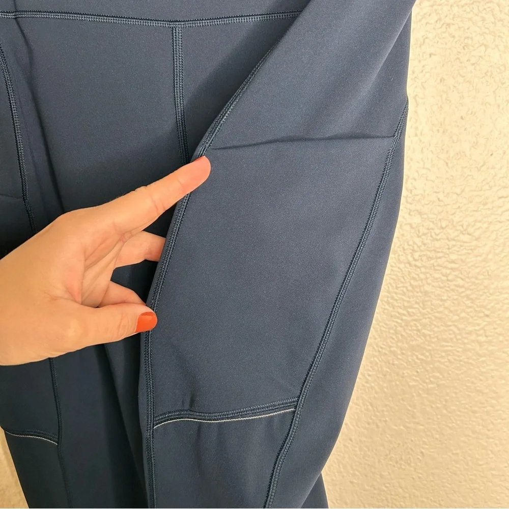 Lululemon Speed Up Crop *21